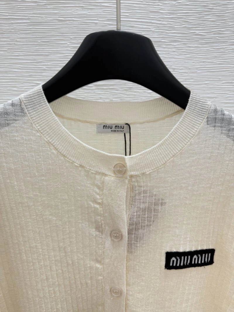 Lightweight Moncler Sweaters 139586