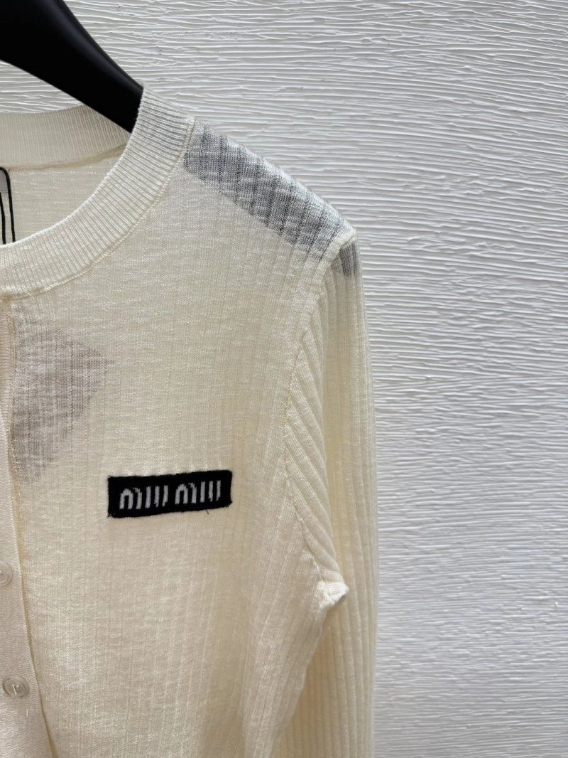 Lightweight Moncler Sweaters 139586