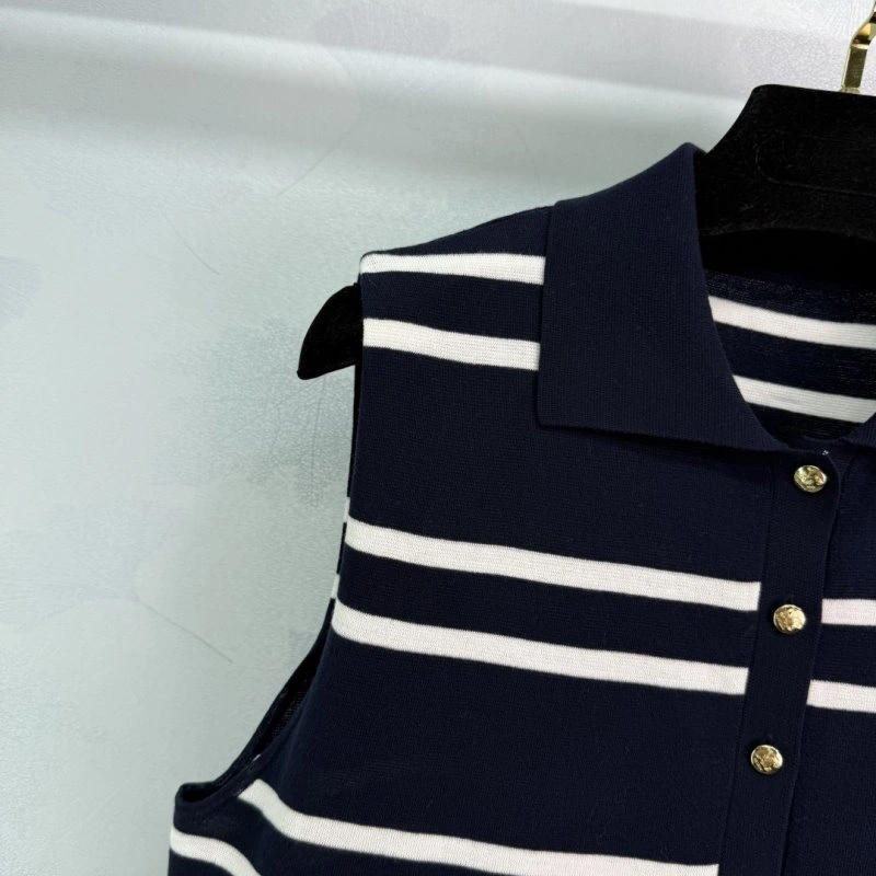 Contemporary Moncler Sweaters 139748