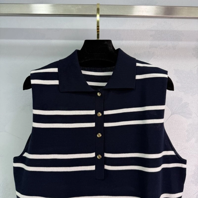 Contemporary Moncler Sweaters 139748