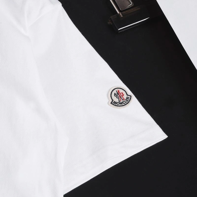SoftTouch Moncler T-Shirts 142861