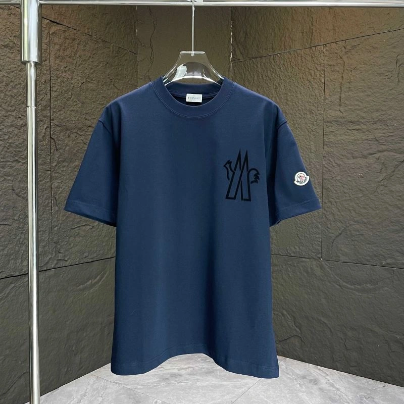 Moncler T-Shirts Cozy 142852