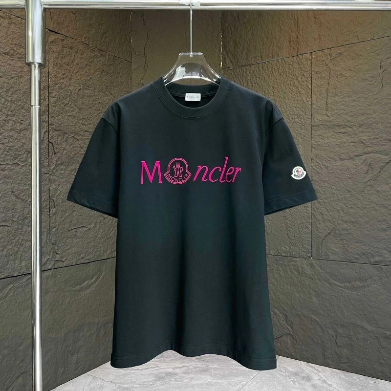 Sleek Moncler T-Shirts 142855