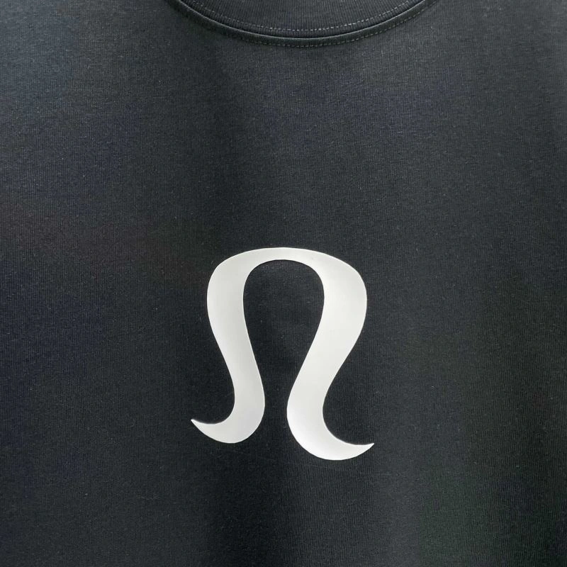 Moncler T-Shirts Sleek 142844