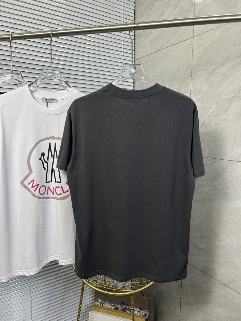 TechFriendly Moncler T-Shirts 142834