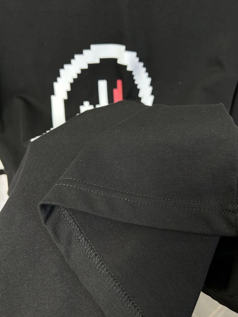 Moncler T-Shirts Reliable 142826