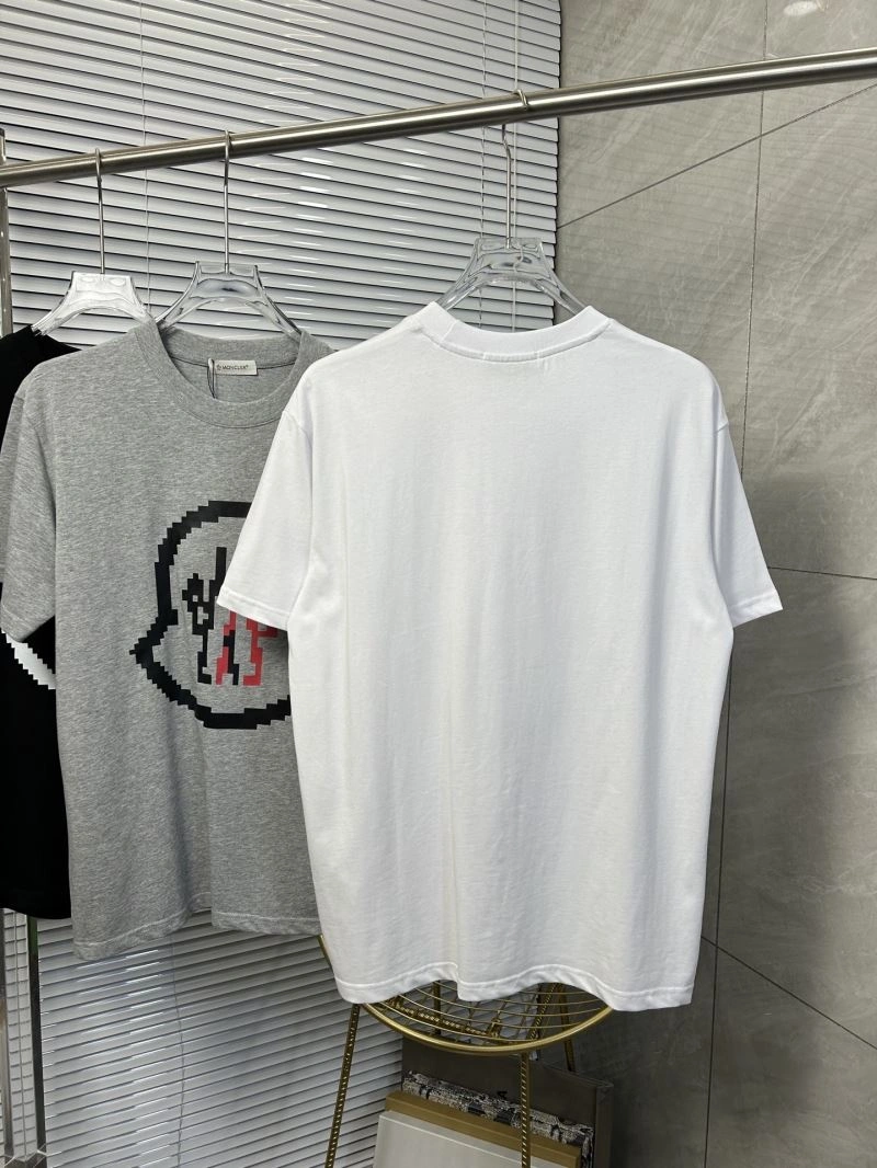 Moncler T-Shirts TechFriendly 142831