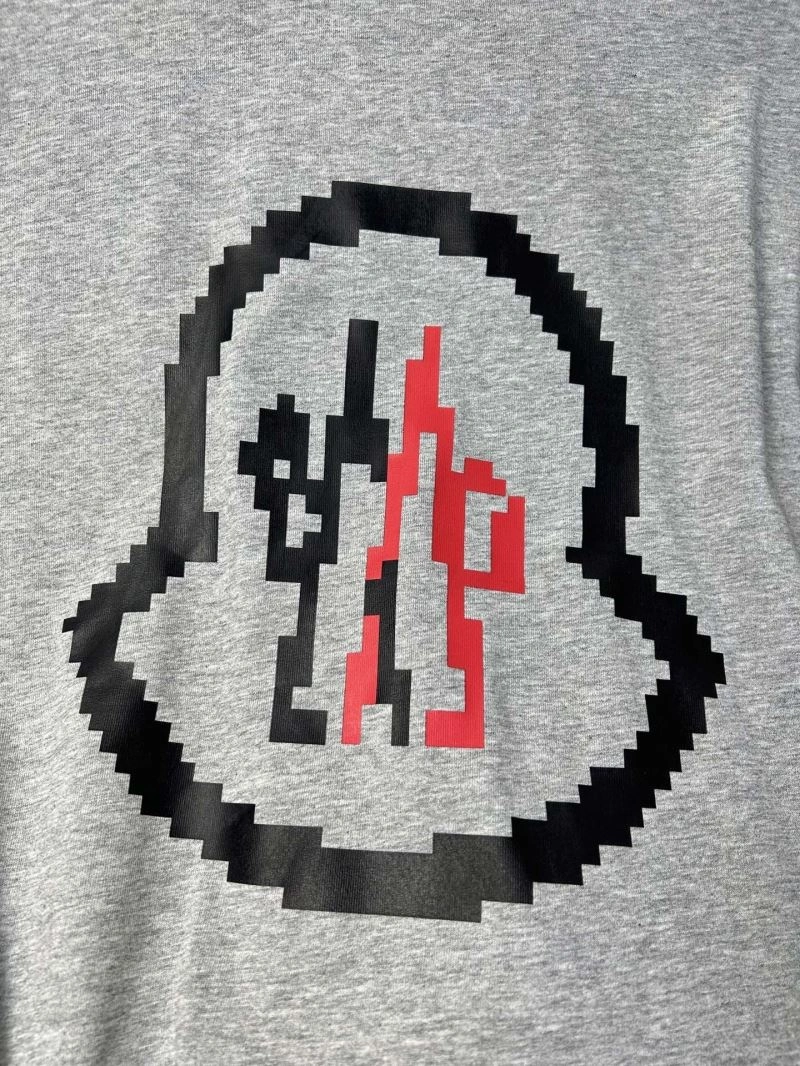 Modern Moncler T-Shirts 142815