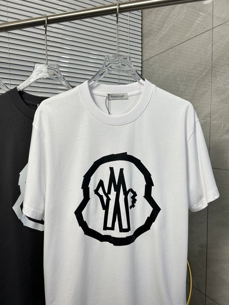 Moncler T-Shirts TravelReady 142816