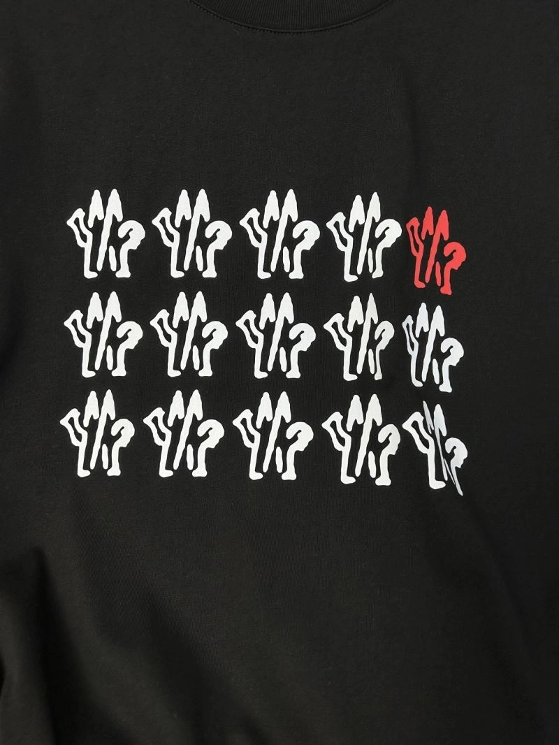 Moncler T-Shirts Upgraded 142829