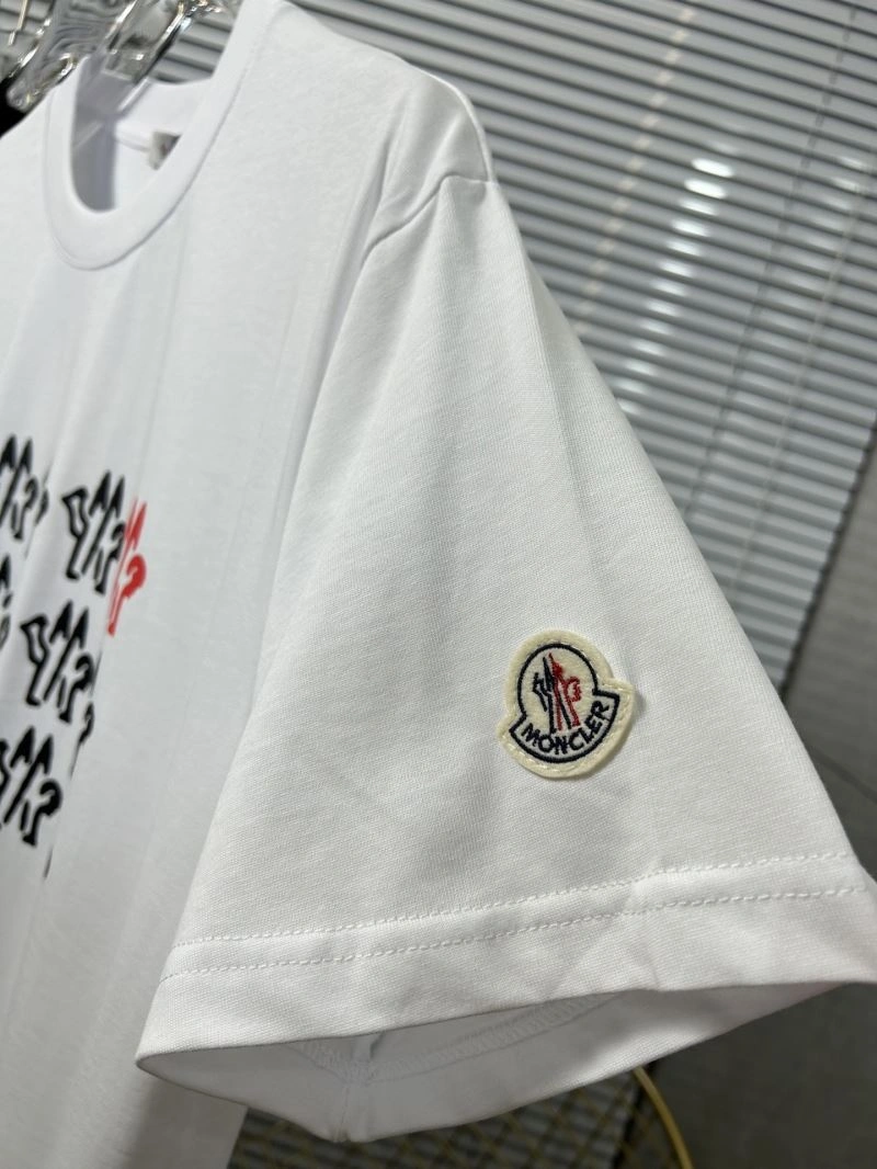 Moncler T-Shirts Practical 142823
