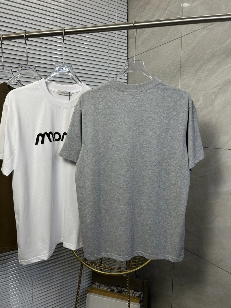 Sporty Moncler T-Shirts 142842