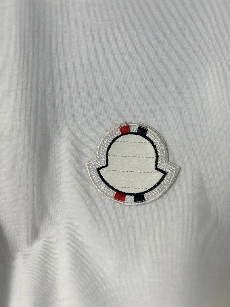 Compact Moncler T-Shirts 142817