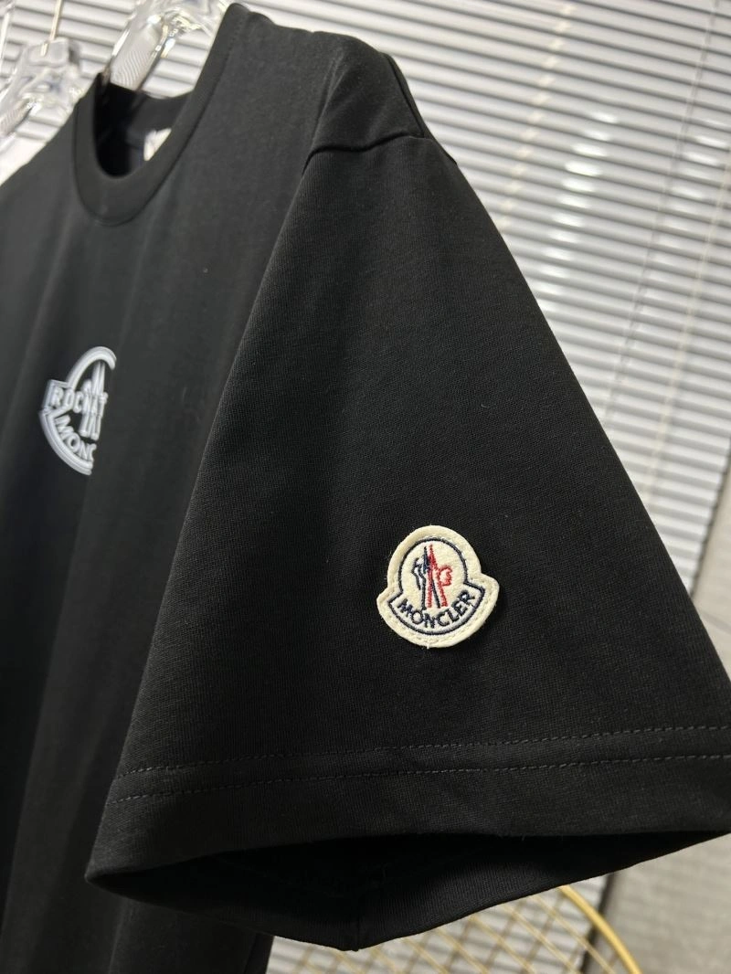 Unisex Moncler T-Shirts 142812