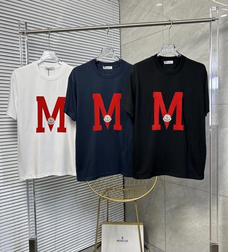Moncler T-Shirts ComfortFit 142805