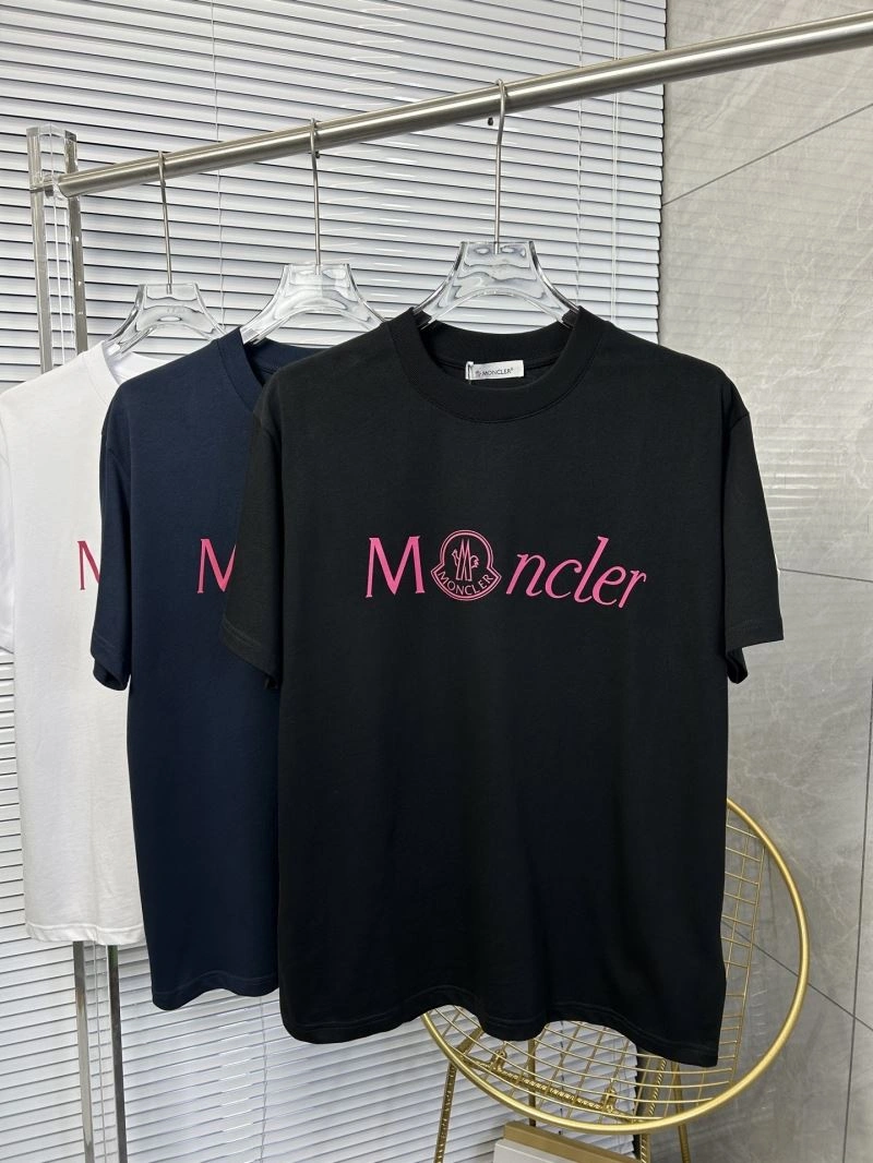 Moncler T-Shirts FashionForward 142803