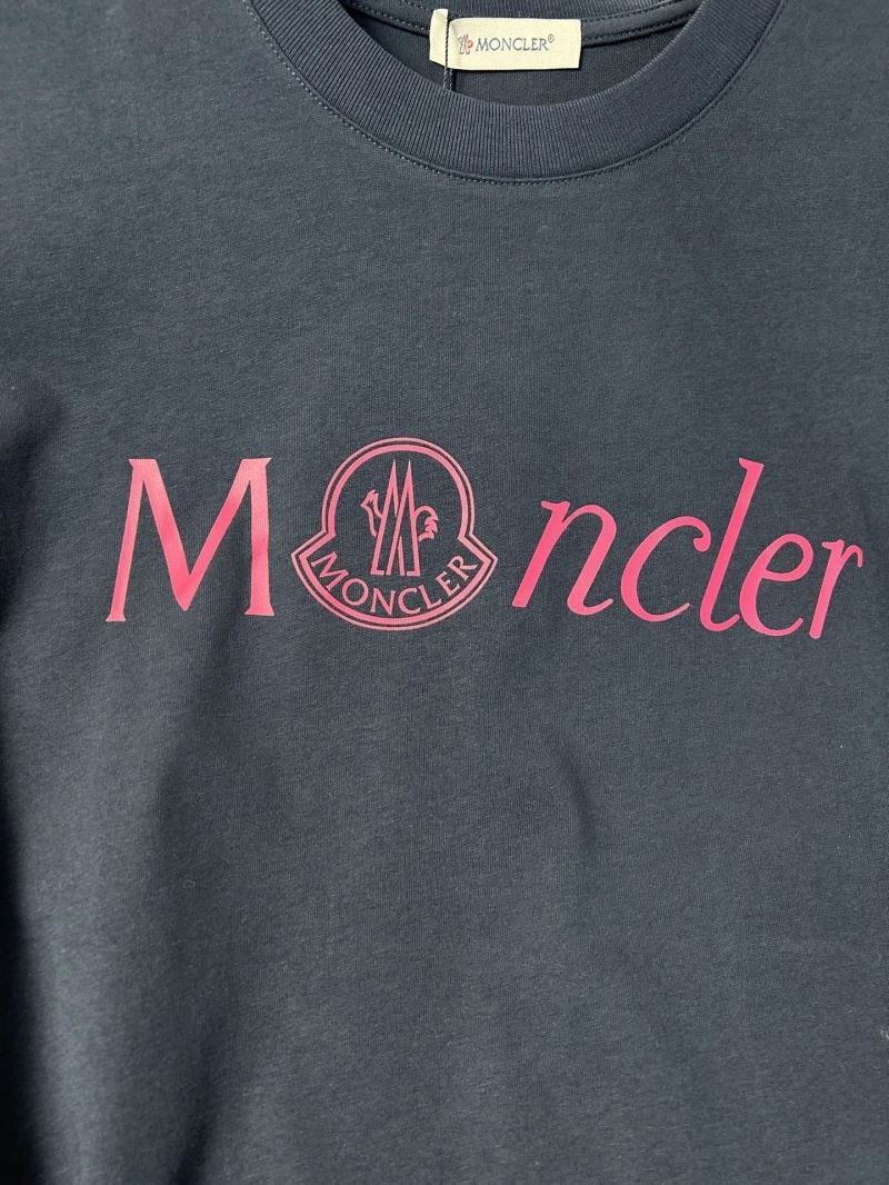 Cozy Moncler T-Shirts 142801