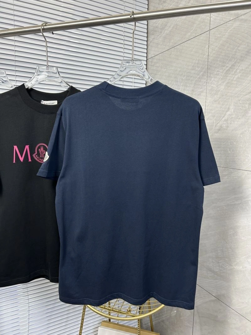 Cozy Moncler T-Shirts 142801