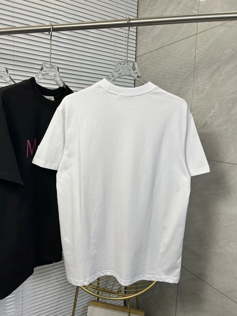 FlexibleFit Moncler T-Shirts 142800