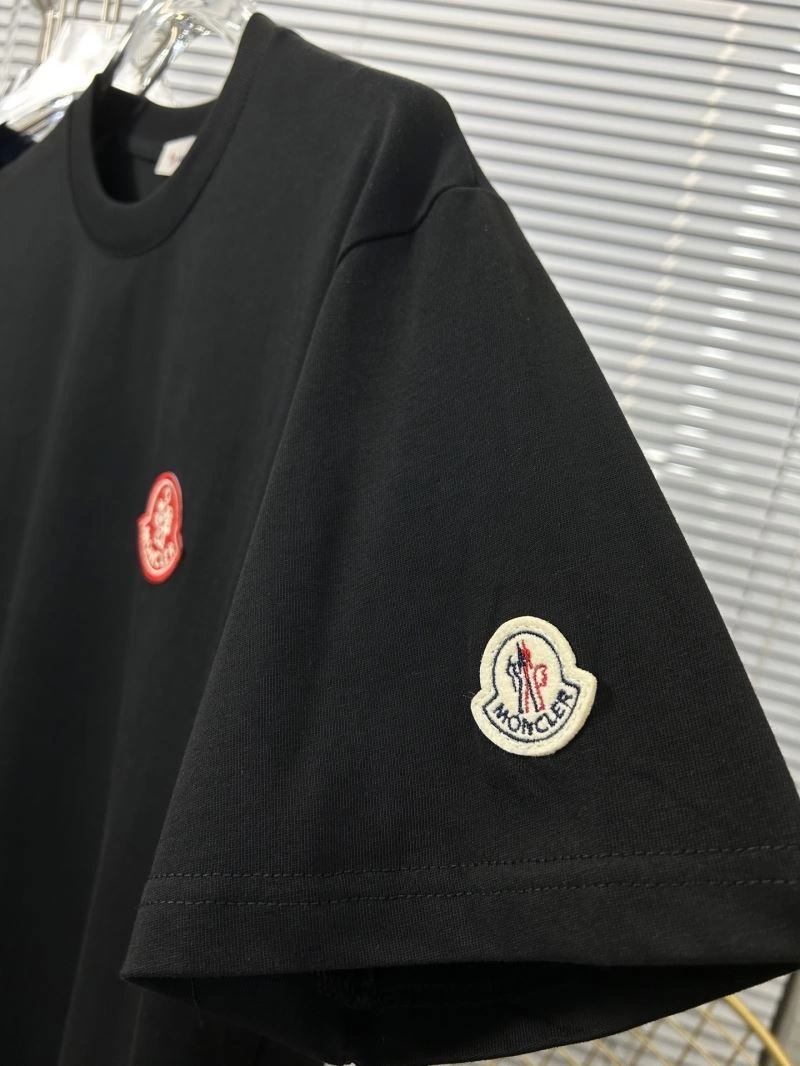 Functional Moncler T-Shirts 142792