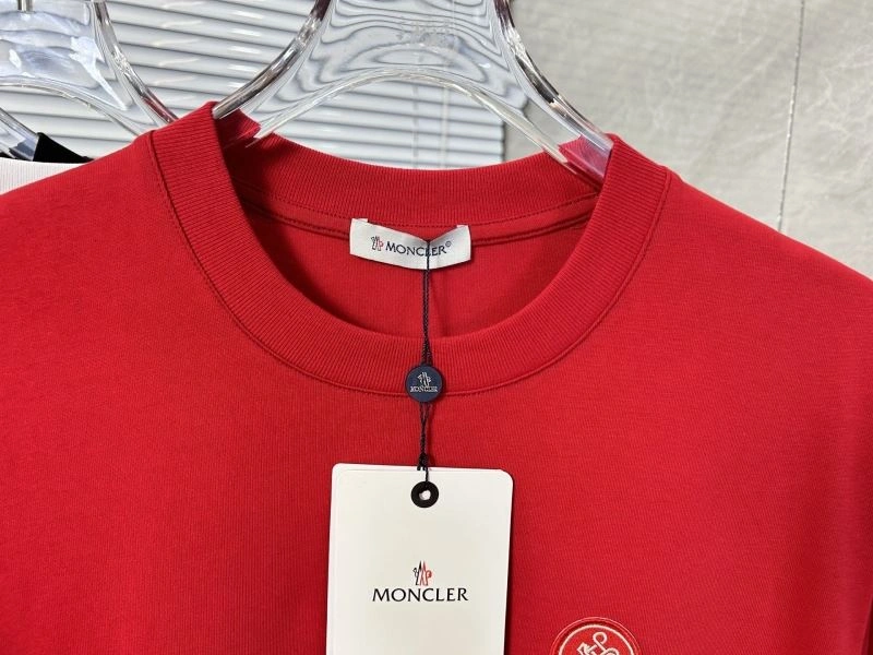 Moncler T-Shirts TimelessDesign 142787