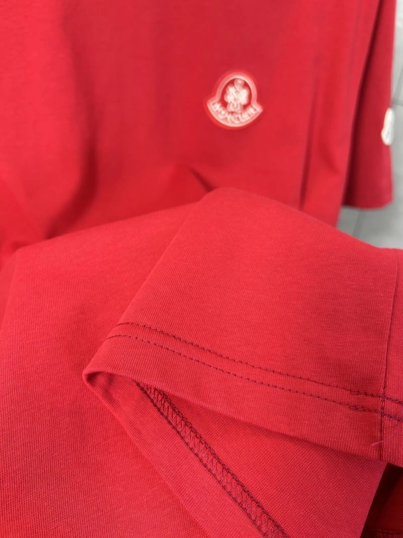 Moncler T-Shirts TimelessDesign 142787