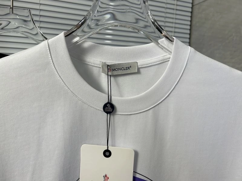 Durable Moncler T-Shirts 142779