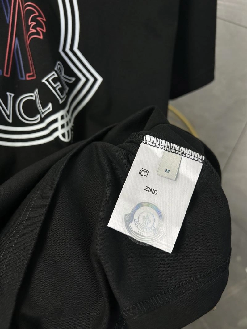 Unique Moncler T-Shirts 142790