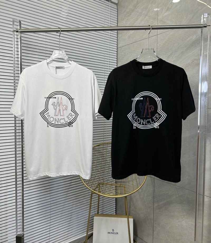 Moncler T-Shirts EasyCare 142785