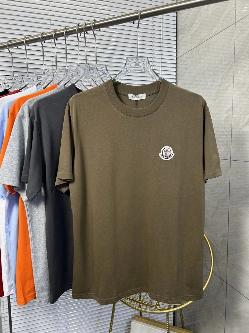 Timeless Moncler T-Shirts 142781