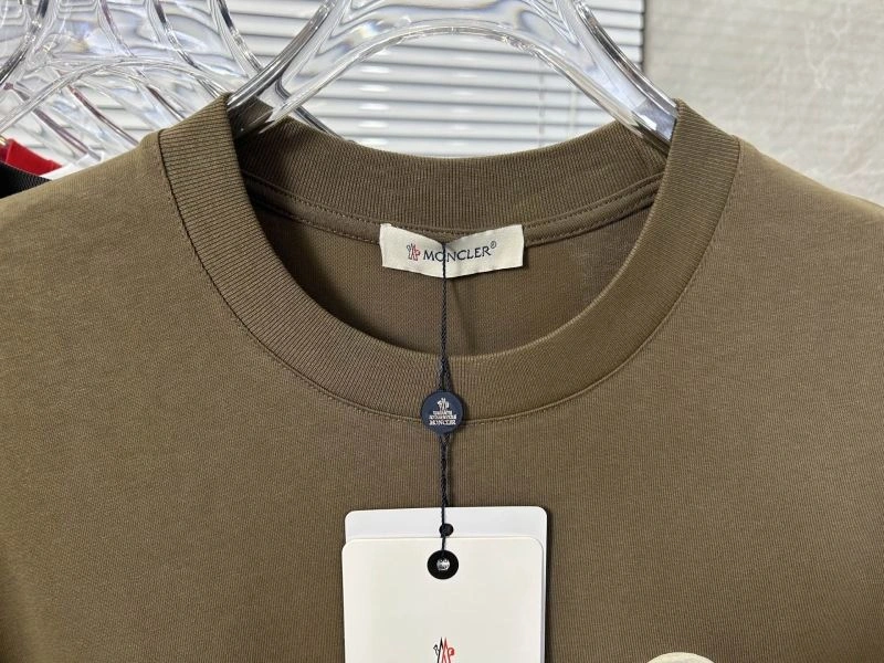 Timeless Moncler T-Shirts 142781
