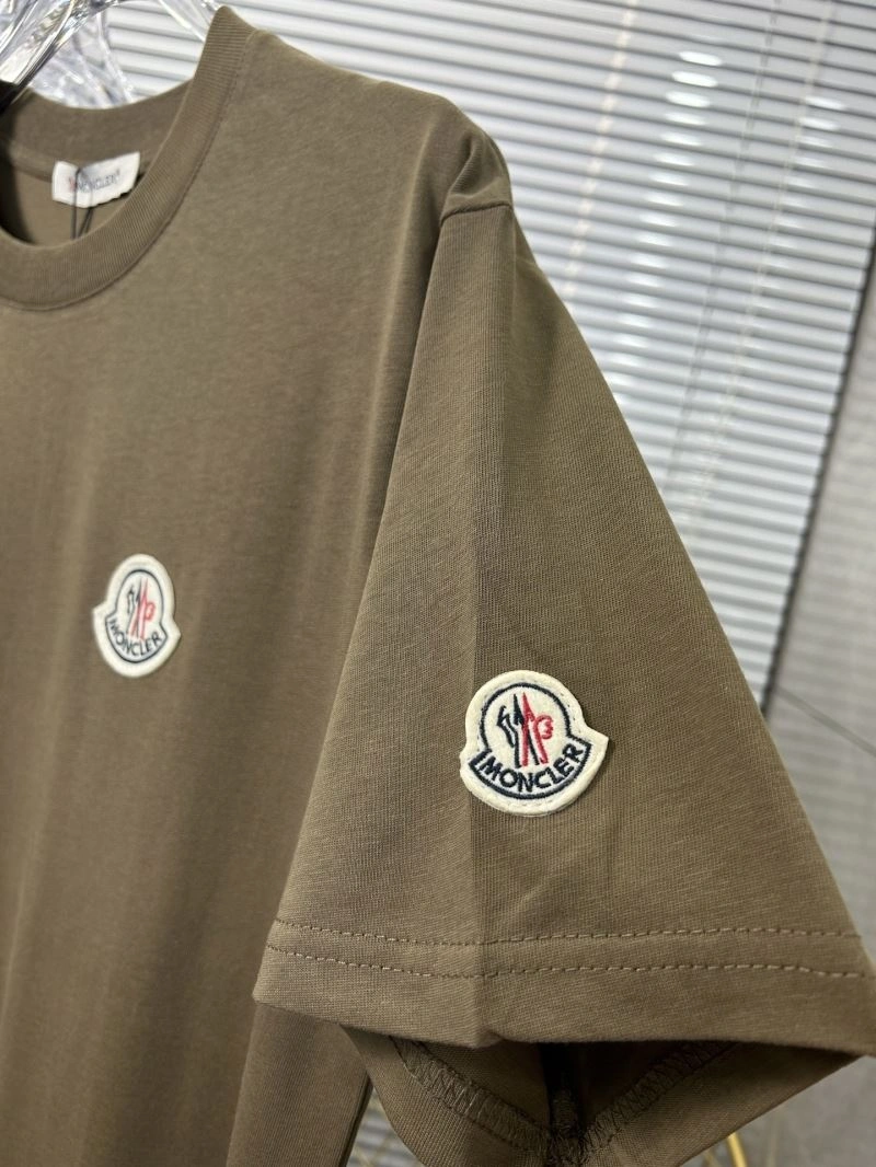 Timeless Moncler T-Shirts 142781