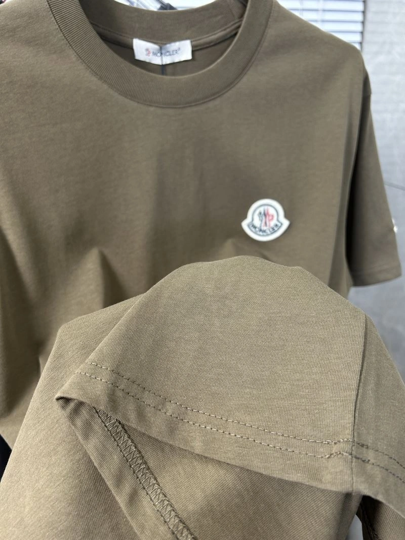 Timeless Moncler T-Shirts 142781