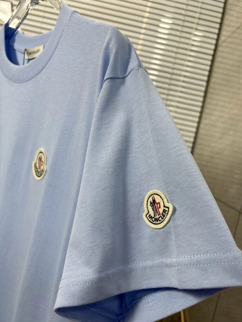 Minimalist Moncler T-Shirts 142773