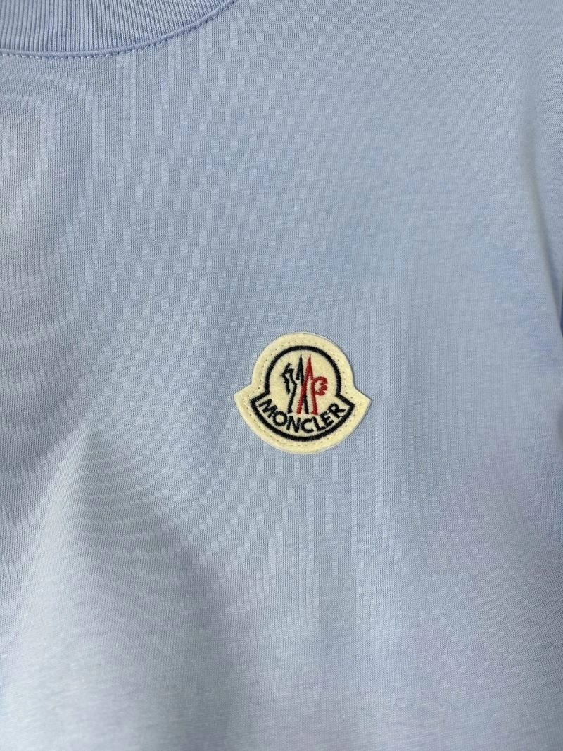 Minimalist Moncler T-Shirts 142773