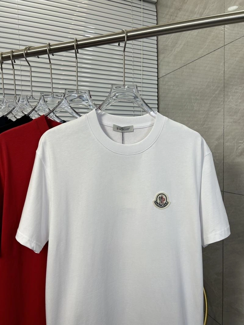 Moncler T-Shirts Trendy 142784