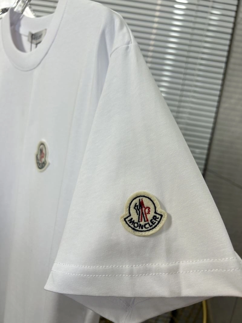 Moncler T-Shirts Trendy 142784