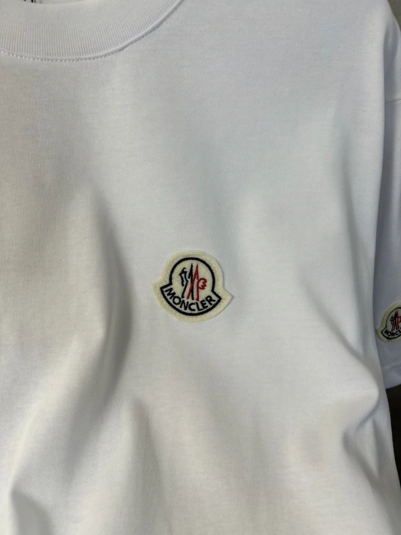 Moncler T-Shirts Trendy 142784