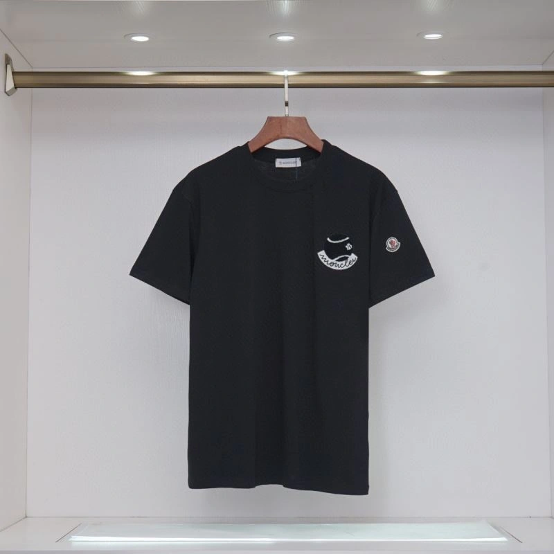 Modern Moncler T-Shirts 139930