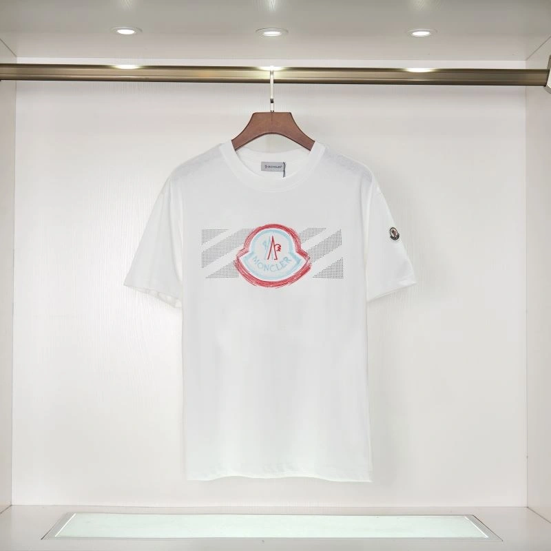 Modern Moncler T-Shirts 139930