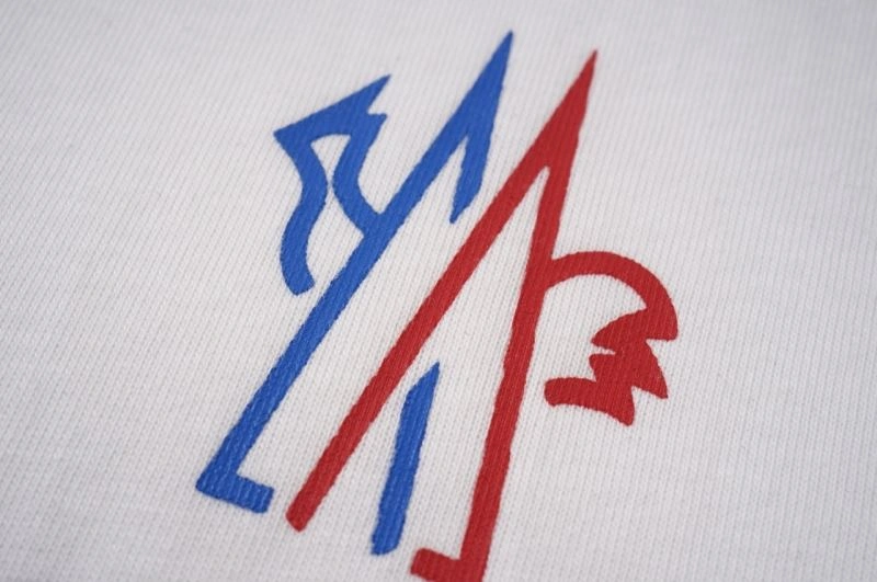 Lightweight Moncler T-Shirts 143715
