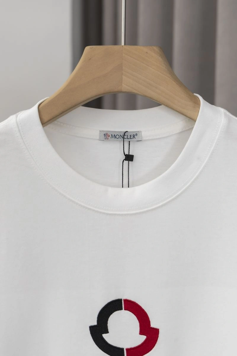 Moncler T-Shirts OdorResistant 139915