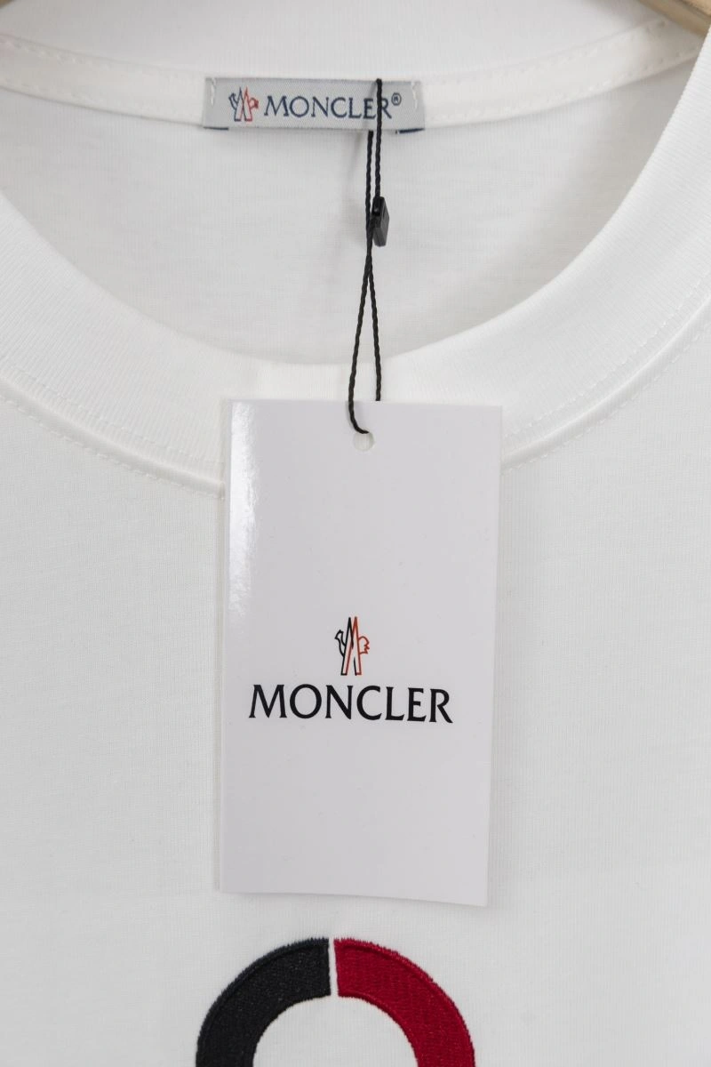 Moncler T-Shirts OdorResistant 139915