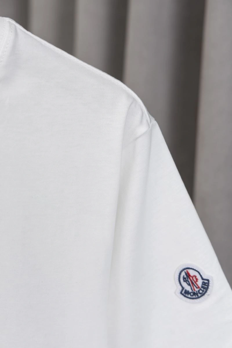EasyCare Moncler T-Shirts 139903