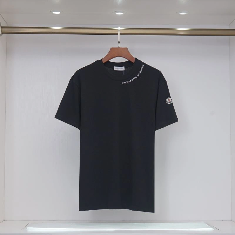Moncler T-Shirts EasyCare 139918