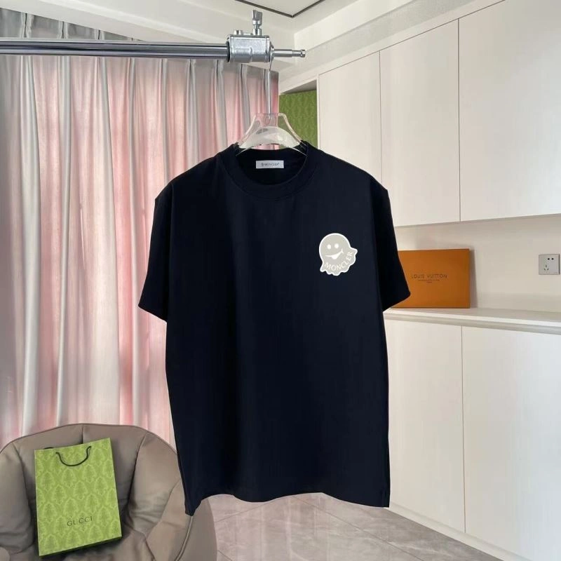 Moncler T-Shirts Sporty 139973