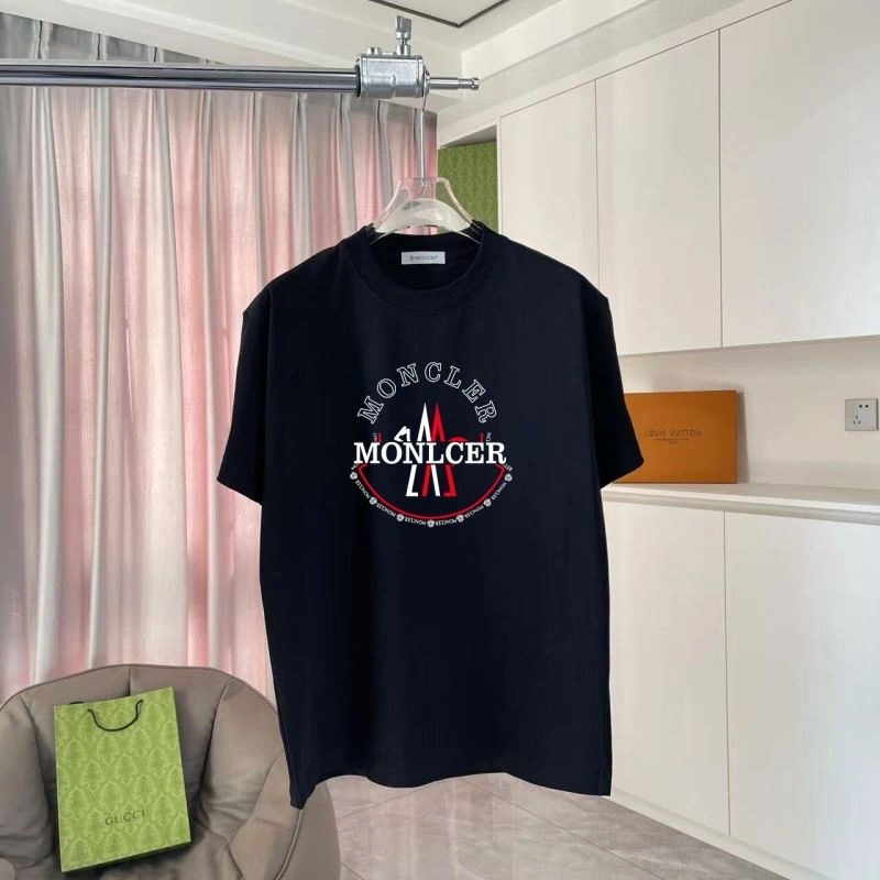 Moncler T-Shirts EasyMatch 139908