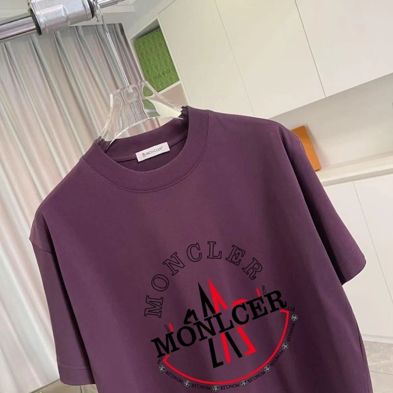 Moncler T-Shirts EasyMatch 139908