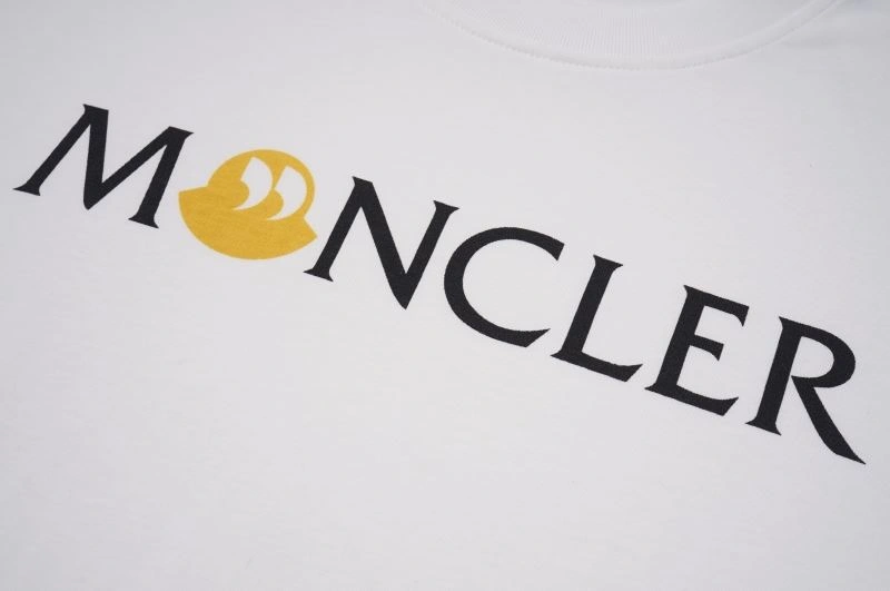 Resilient Moncler T-Shirts 139920