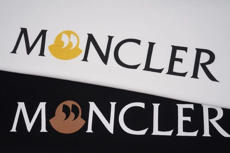 Resilient Moncler T-Shirts 139920